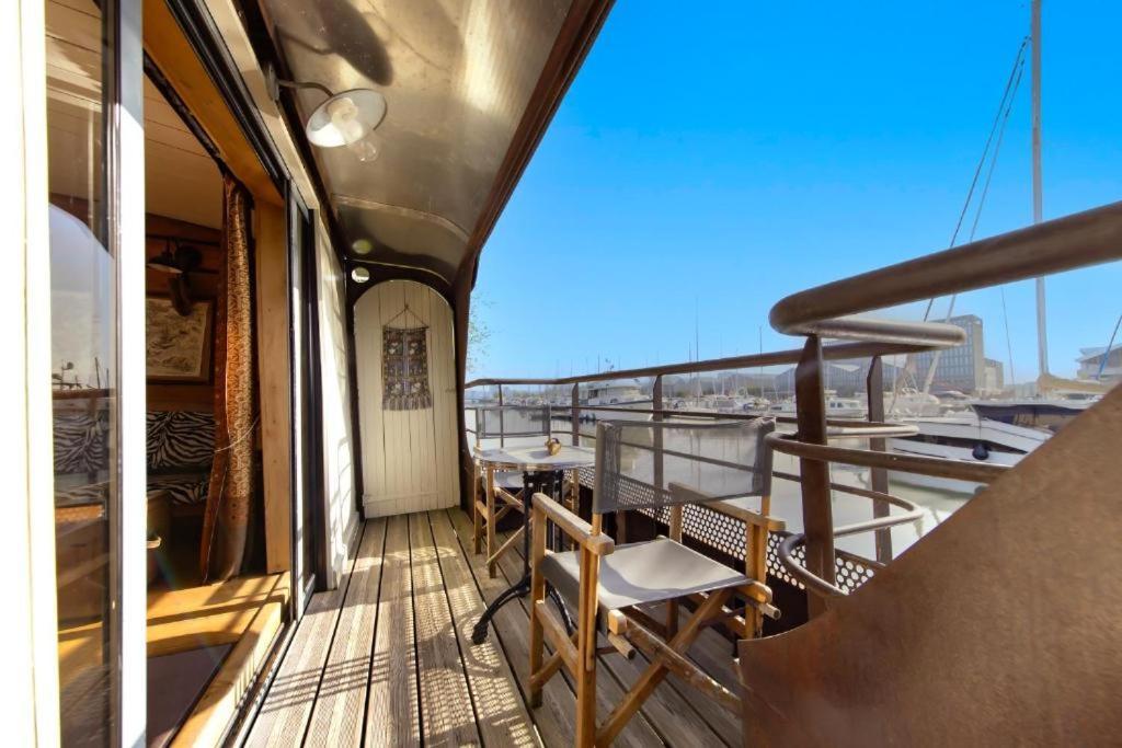 Superbe Peniche En Centre Botel 2*