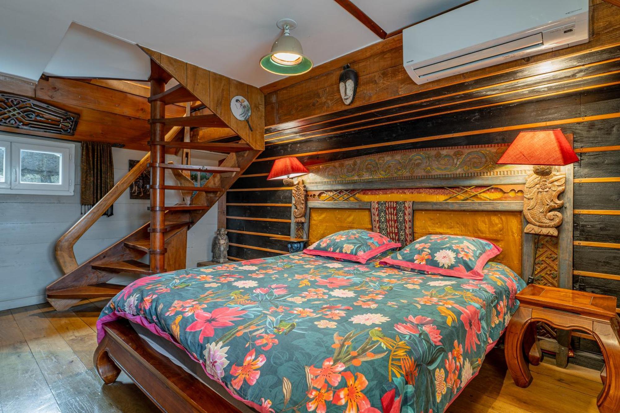 Botel La Petite Annick