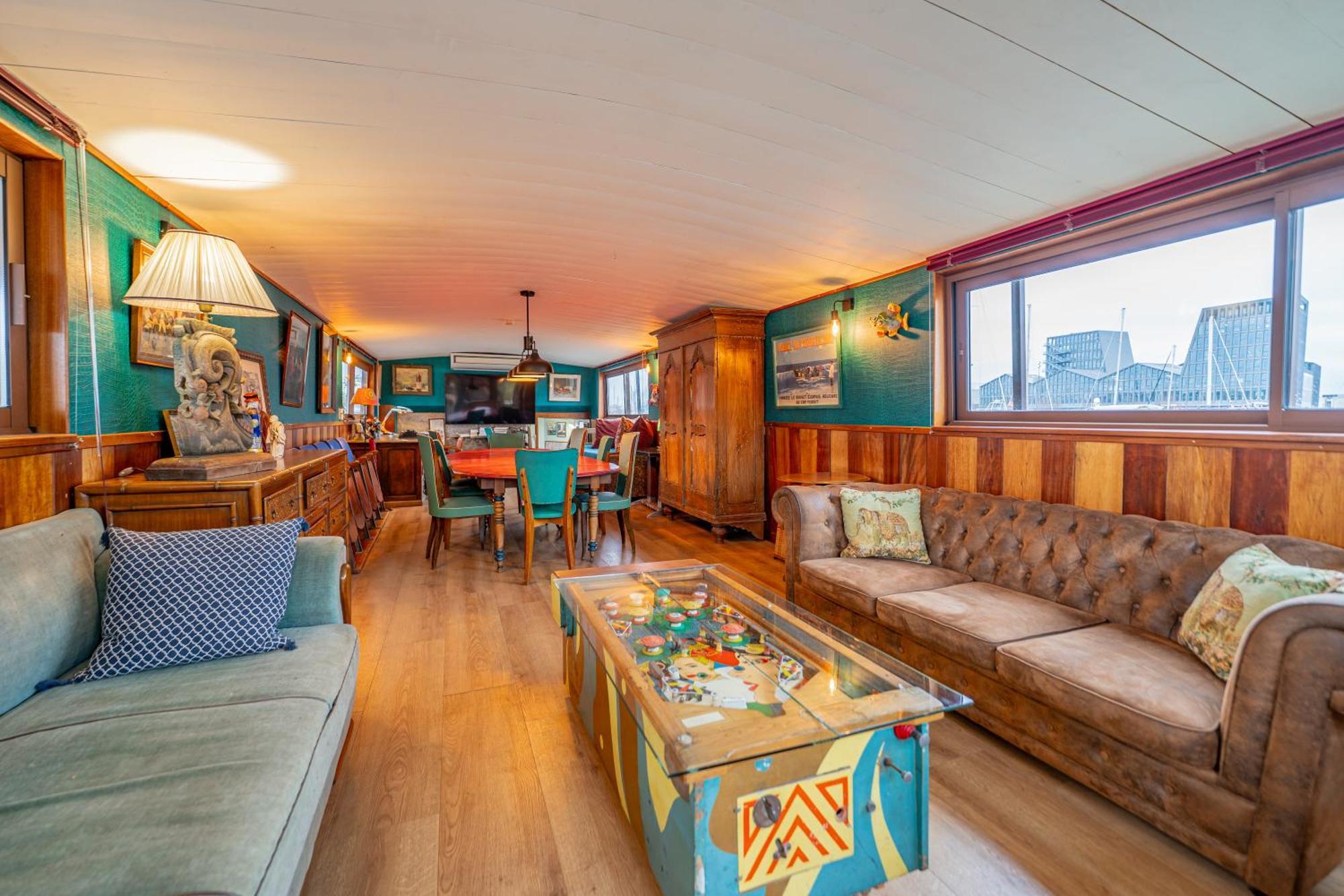 Botel La Petite Annick Bordeaux